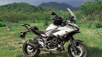 Yamaha R3 Tracer
